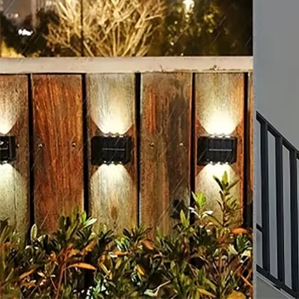 Elowen Solar Wall Light